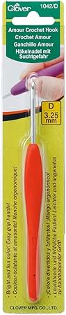 Clover Amour Crochet Hook Size D (3.25mm)